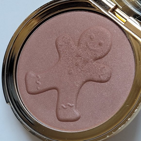 Too Faced Gingerbread SPICY Bronzer & GINGERBREAD MAN Lipstick Set - Picture 3 of 7
